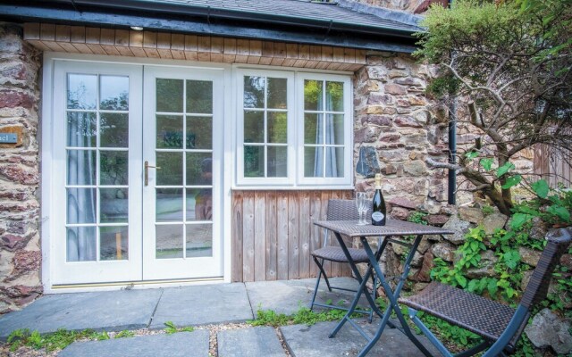 Ysfael - 1 Bedroom Studio - St Ishmael's