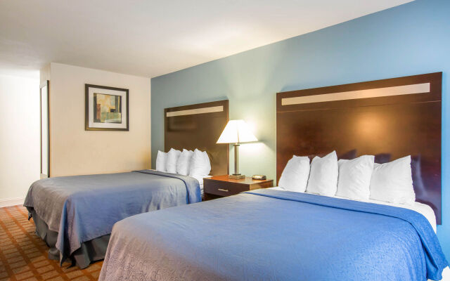 Quality Inn Near Mammoth Mountain Ski Resort