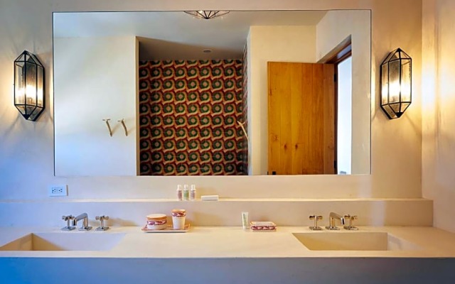 Hotel San Cristobal Adults 15+