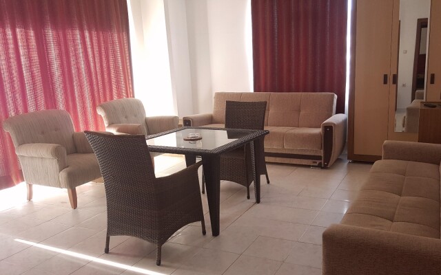 Carmen Suite Hotel