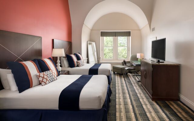 The Mansion On Delaware Ave