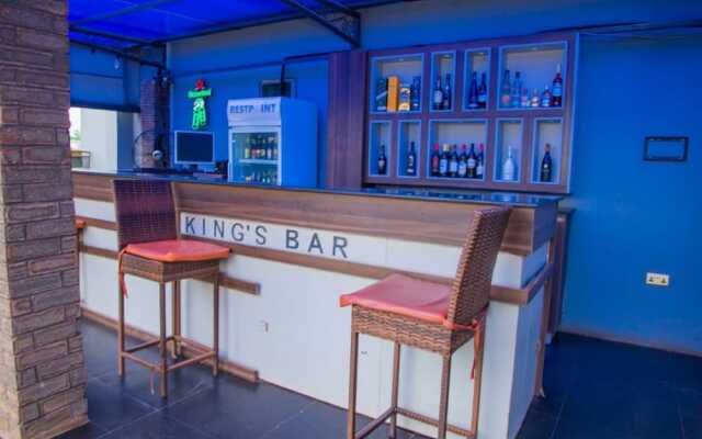 TNK Hotel