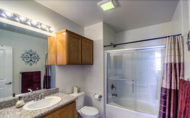 Glendon Westwood #5200 2 Bedroom Home