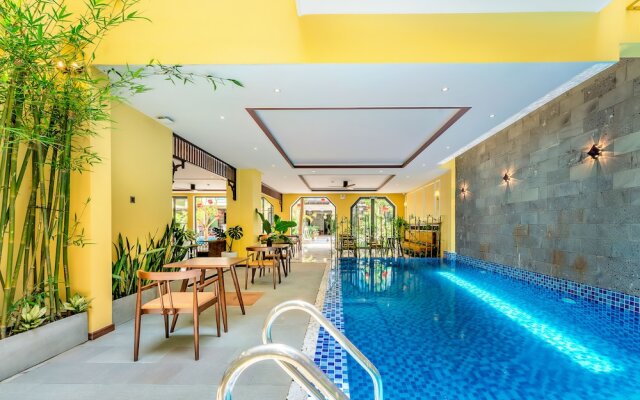 Chillax Old Town Villa