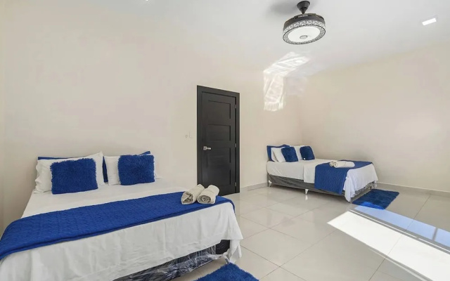 Luxurious Bright and Stylish, 7 Bedroom Villa