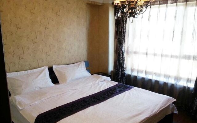 Xinghai Reflection Holiday Hotel