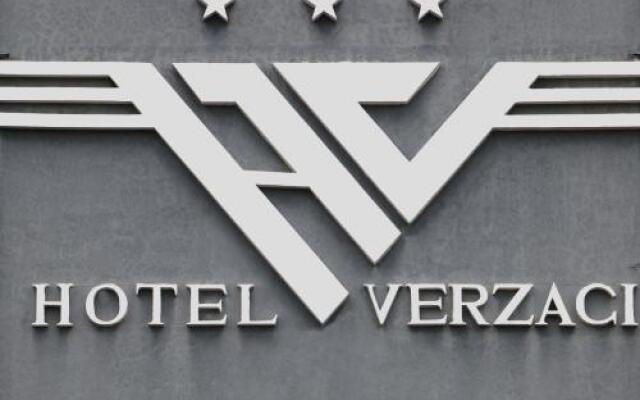 Hotel Verzaci