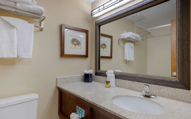 Best Western Plus Loveland Inn