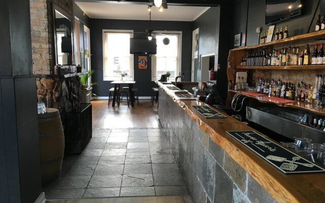 Healesville Grand Hotel