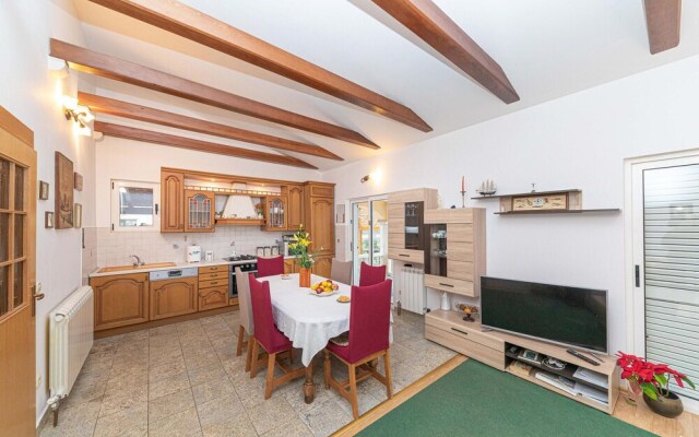 Nice Home in Kastel Novi With Sauna, Wifi and 4 Bedrooms
