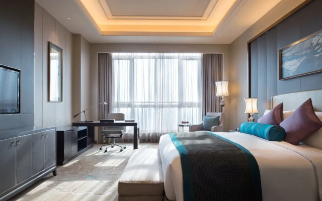 Crowne Plaza Tianjin Jinnan – Guest Rooms – Tianjin