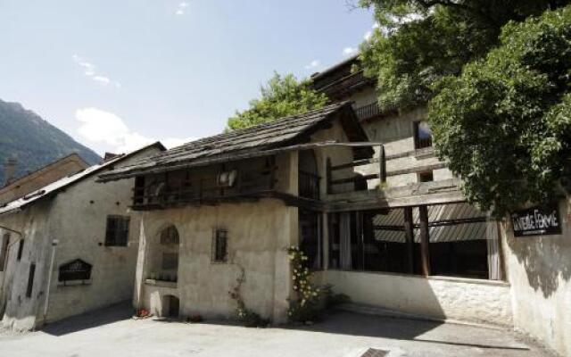 Dorna Complex Mamaia
