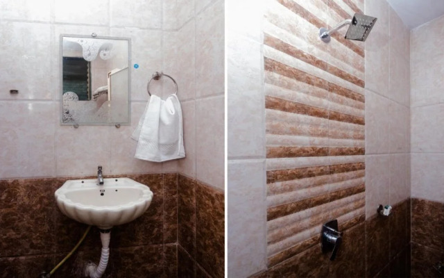 Hotel Nivara By OYO Rooms