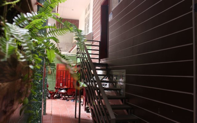 4 Seasons Hostel