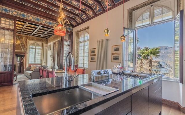 Belle Epoque Apartment Lierna