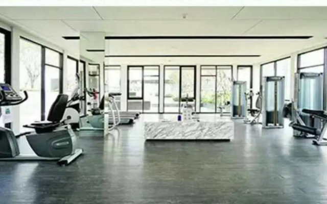 THE BASE Park West By Favstay