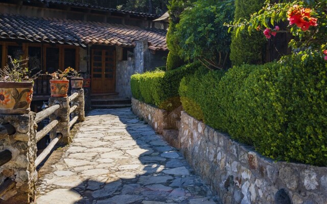 Capital O Cabañas El Rincón