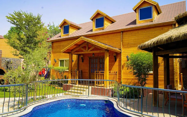 The Land Villas Ammaria