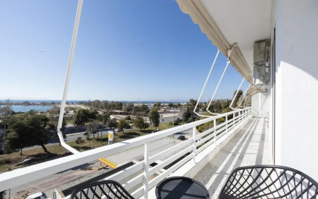 The View in Glyfada With 2 Bedrooms and 2 Bathrooms