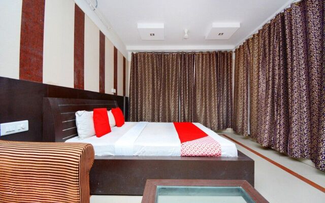 Hotel Piccadily by OYO Rooms