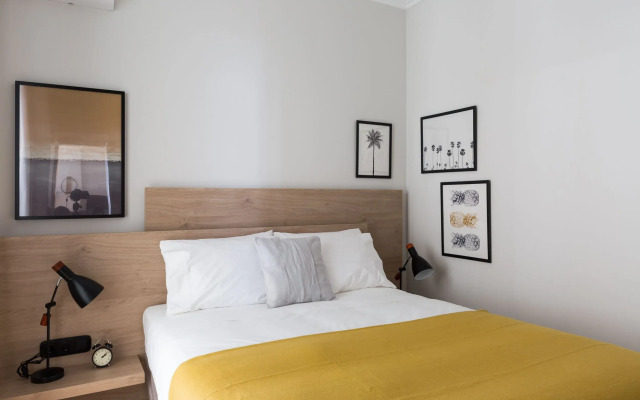 Stylish and Spacious 2BD - Thiseio by UPSTREET