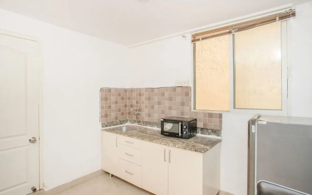 Amethyst Business Hotel by OYO Rooms