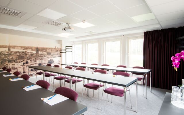 Best Western Arlanda Plus Park Airport Hotel