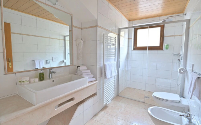 Hotel Monte Paraccia