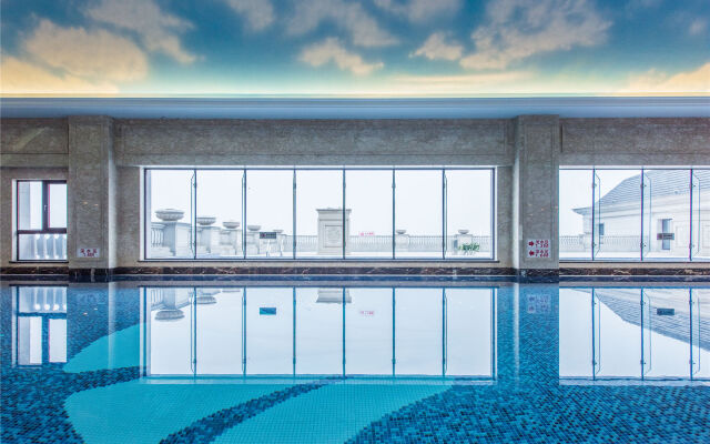 Qianjiang Junting Hotel, Haining
