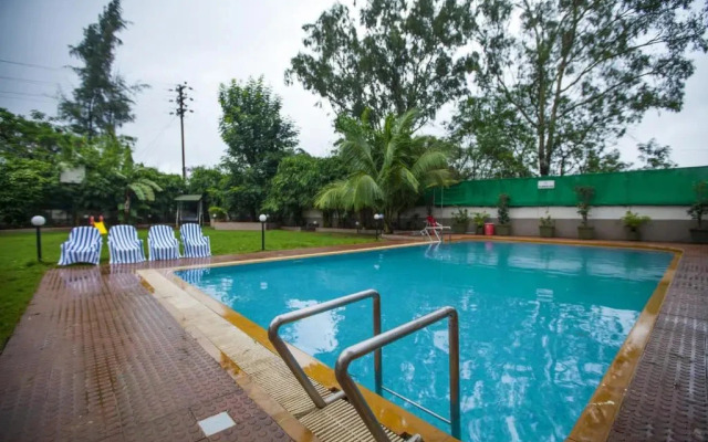 Sterling Lonavala