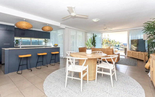Whitsunday view BOHO apartment in Airlie Beach