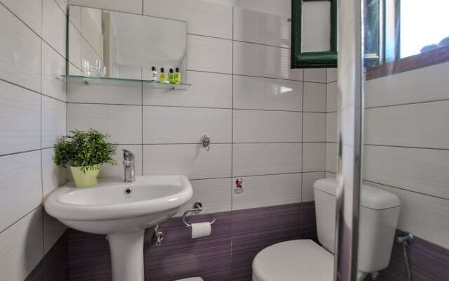 Stefanos Studios