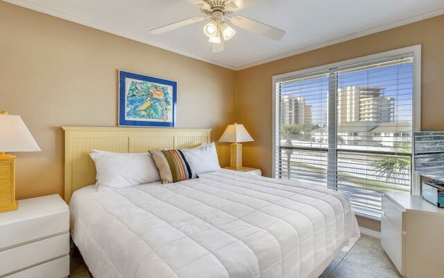 Sandpiper Cove 2136 2 Bedroom Condo by RedAwning
