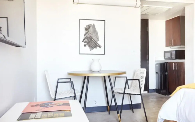 Sonder - Dobie Center