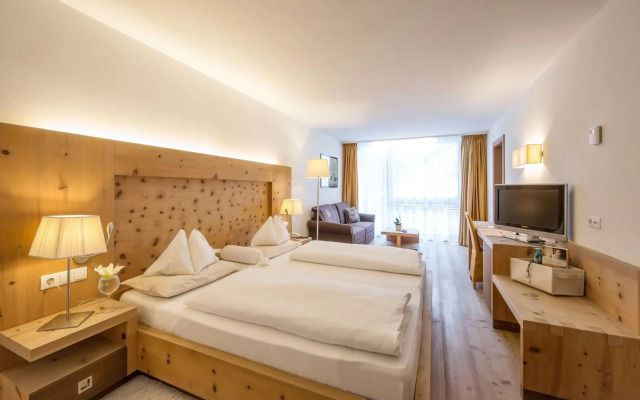Alpine Hotel Ciasa Lara