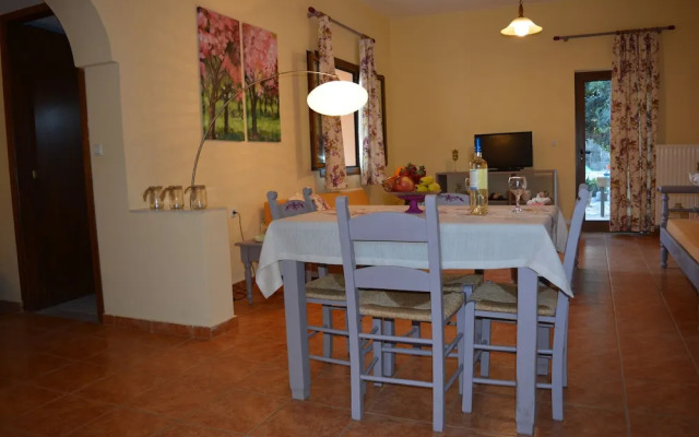 Elianthos Villa