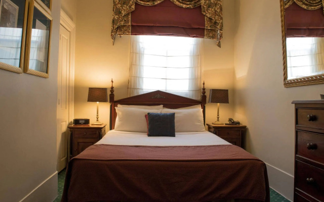 Manor Boutique Hotel