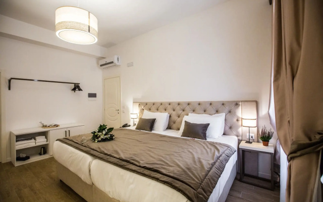 Chic & Town Luxury Rooms
