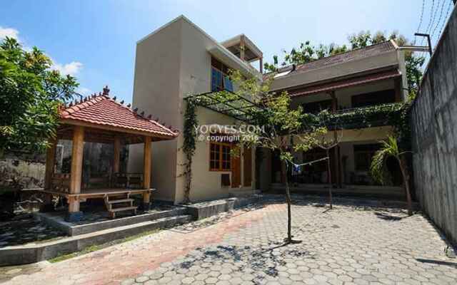 Hotel Bukit Uhud Yogyakarta