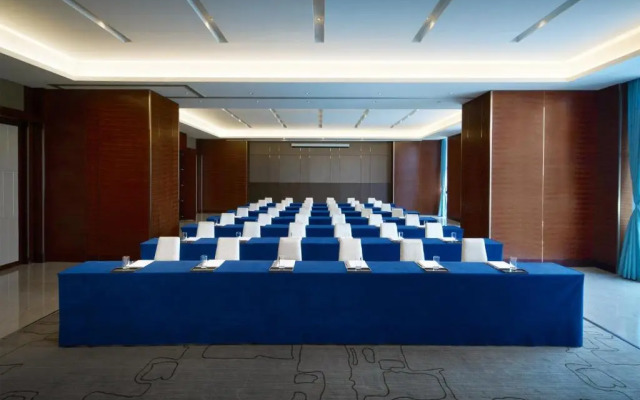 Sheraton Grand Zhengzhou Hotel