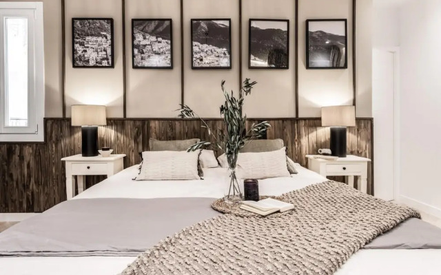 Utrera - 4 Bedrooms in Trafalgar