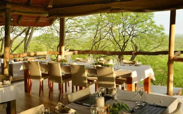 Ghoha Hills Savuti Lodge