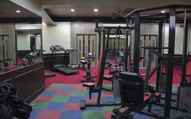 Hotel Surya Executive