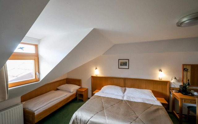 LH Hotel Mlýn Old Town