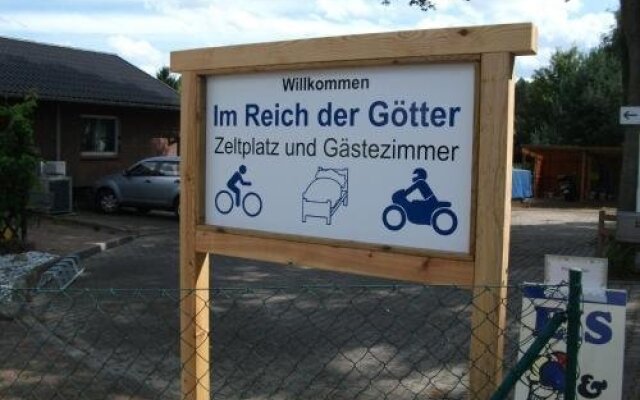 Gï¿½stezimmer Im Reich Der Gï¿½tter