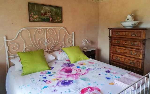 Stunning Home in St Negricani With 9 Bedrooms