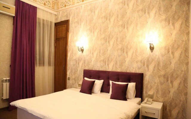 Nizami Hotel