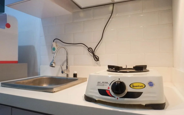 Comfy Studio Apartment Connected to Mall at Benson Supermall Mansion