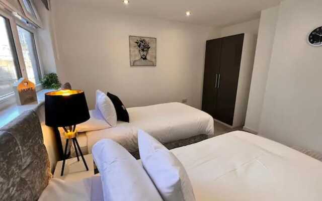 Immaculate 2-bed Apartment in Liverpool