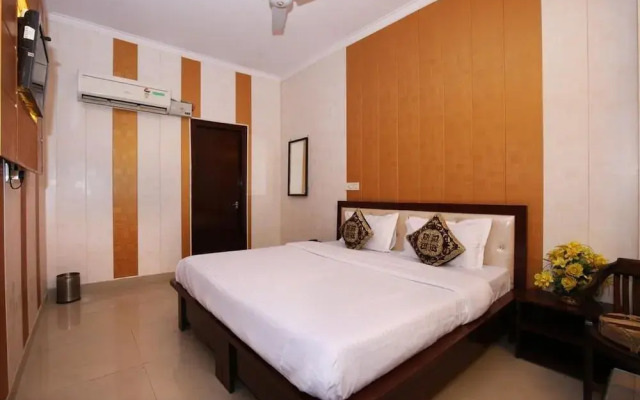 Hotel Grand Way